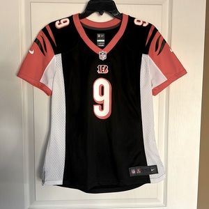 NFL Official Cincinnati Bengals Joe Burrow jersey / top
